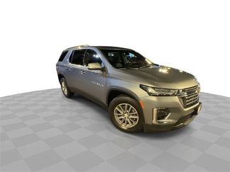 Used 2023 Chevrolet Traverse LT w/ LPO, Floor Liner Package video 2