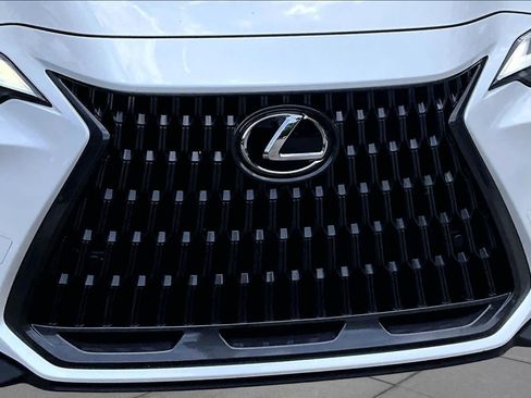 Used 2025 Lexus NX 350 AWD w/ Accessory Package (Z2) image 30