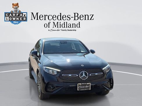 Used 2025 Mercedes-Benz GLC 300 4MATIC image 1