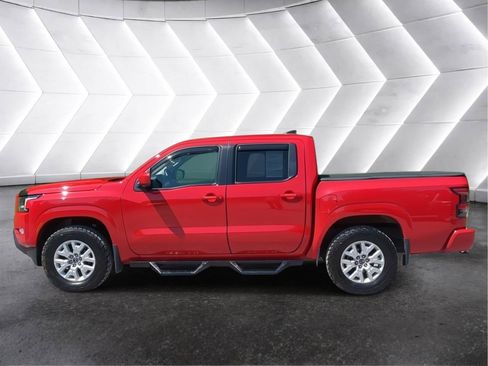 Used 2022 Nissan Frontier SV AWD/4WD image 6