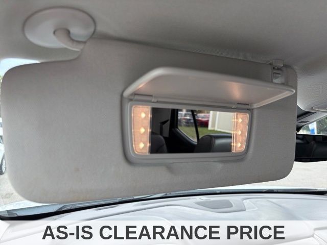 Used 2019 Chevrolet Traverse Premier w/ Driver Confidence II Package FWD image 37