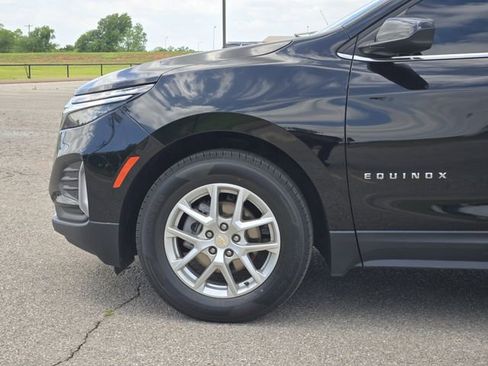 Used 2022 Chevrolet Equinox LT FWD image 8