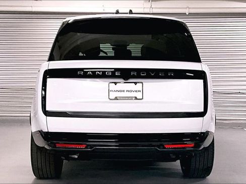 New 2026 Land Rover Range Rover Long Wheelbase SE image 5