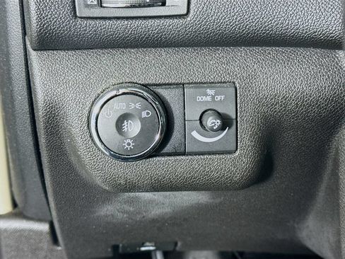 Used 2010 Buick Enclave CXL FWD image 10