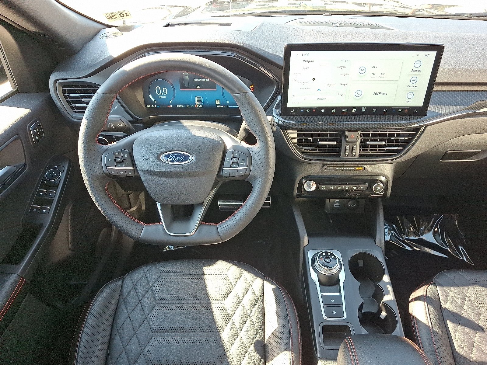 Certified 2023 Ford Escape ST-Line Elite w/ Premium Technology Package AWD/4WD image 12