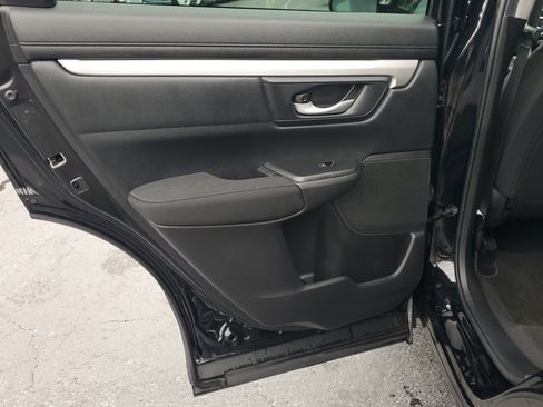 Used 2021 Honda CR-V LX image 11