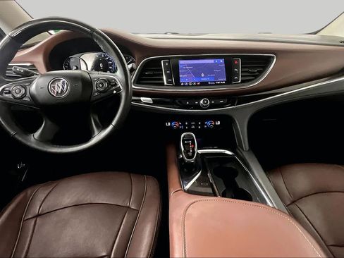 Used 2020 Buick Enclave Avenir w/ Avenir Technology Package AWD/4WD image 15