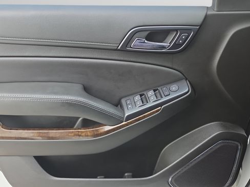 Used 2019 Chevrolet Tahoe LS RWD image 34