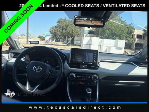 Used 2019 Toyota RAV4 Limited w/ Cold Weather Package FWD image 7