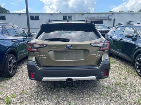 Used 2021 Subaru Outback Limited XT AWD/4WD image 4