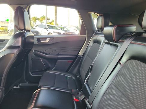 Used 2025 Ford Escape ST-Line FWD image 16
