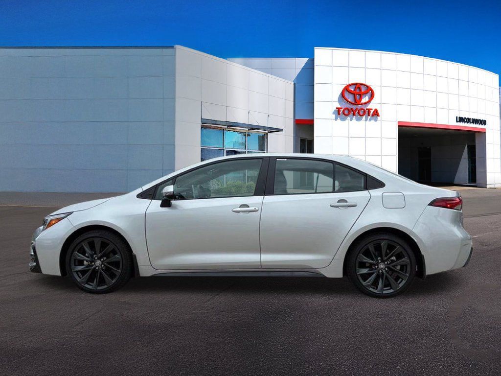 Used 2026 Toyota Corolla XSE FWD image 14
