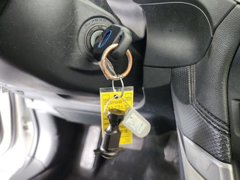Used 2021 Subaru Forester AWD/4WD image 29