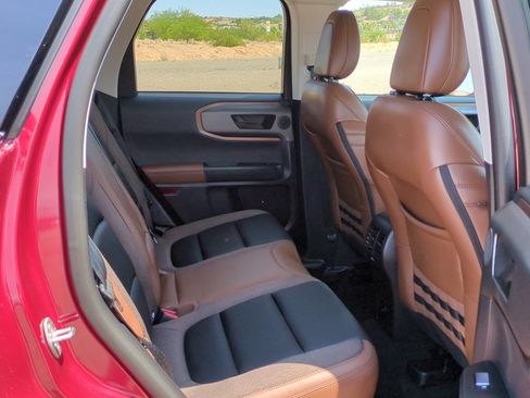 Used 2025 Ford Bronco Sport Outer Banks w/ Outer Banks Tech Package+ AWD/4WD image 29