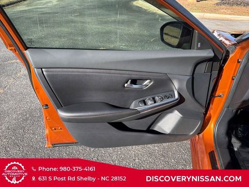 Certified 2023 Nissan Sentra SR w/ Electronics Package image 11