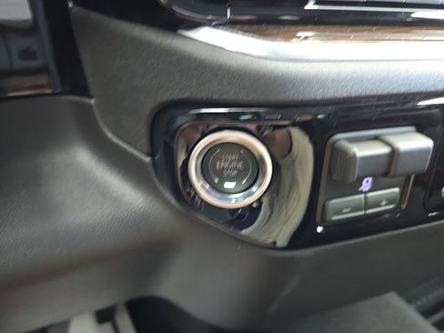 New 2026 GMC Sierra 1500 Elevation AWD/4WD image 24