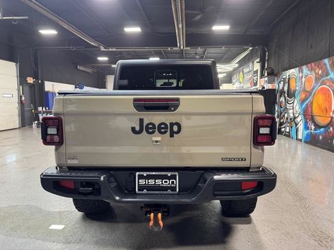Used 2020 Jeep Gladiator Sport w/ Quick Order Package 24S AWD/4WD image 4