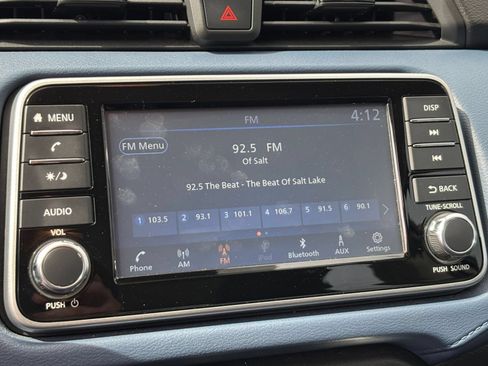 Used 2025 Nissan Versa SV FWD image 20