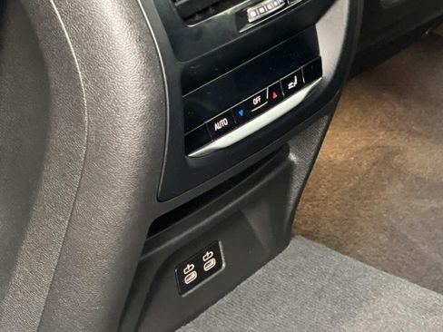 Used 2022 BMW X4 xDrive30i AWD/4WD image 14