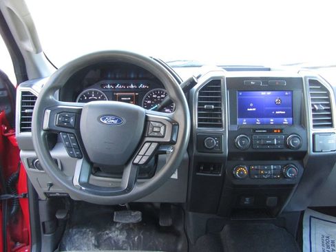 Used 2022 Ford F350 XLT image 5