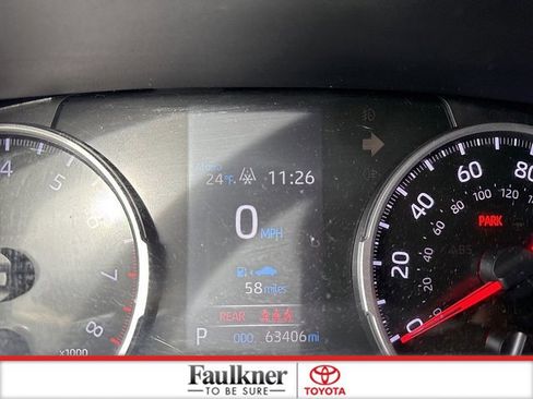 Used 2021 Toyota RAV4 LE image 20