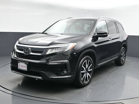 Used 2019 Honda Pilot Touring image 11