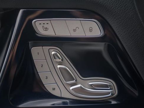 Used 2020 Mercedes-Benz G 550 image 37