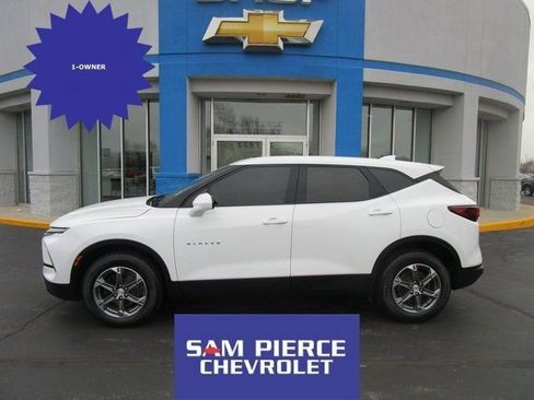 Certified 2023 Chevrolet Blazer LT AWD/4WD image 1