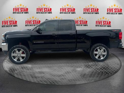 Used 2019 Chevrolet Silverado 1500 LT AWD/4WD image 4