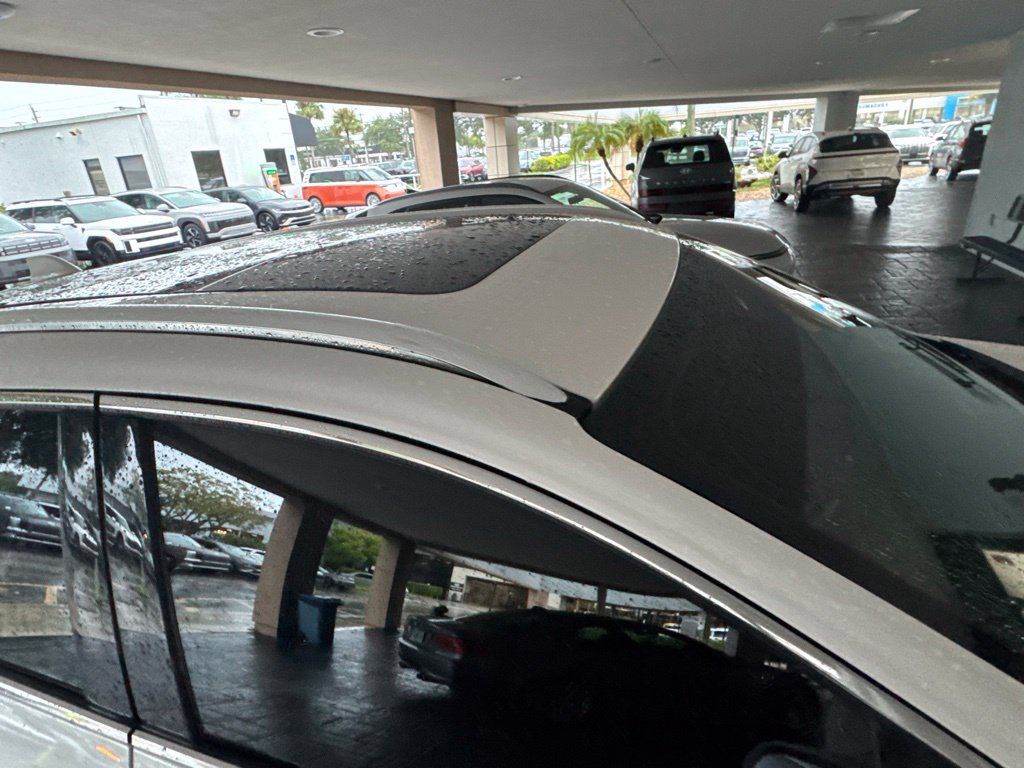 Used 2019 Lincoln MKC Reserve w/ MKC Technology Package FWD image 7