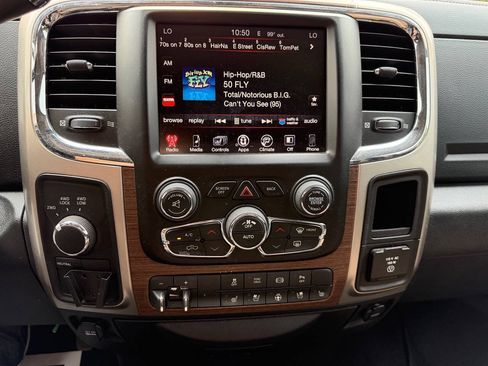 Used 2015 RAM 2500 Laramie AWD/4WD image 19