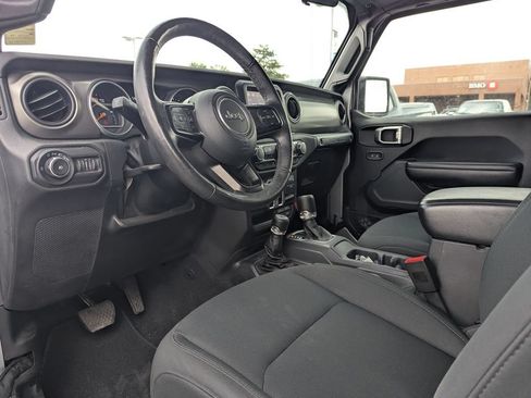 Used 2018 Jeep Wrangler Unlimited Sport S AWD/4WD image 23