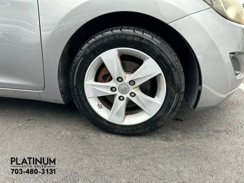Used 2011 Hyundai Elantra GLS w/ Preferred Equipment Pkg 3 image 18