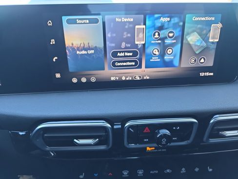 New 2026 Nissan Sentra SV w/ SV Convenience Package FWD image 11