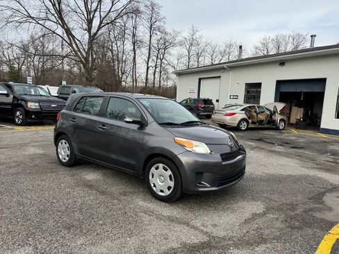 Used 2009 Scion xD image 7