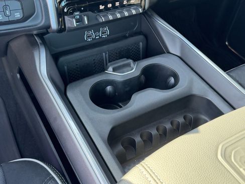 Used 2025 RAM 3500 Laramie w/ Night Edition image 24