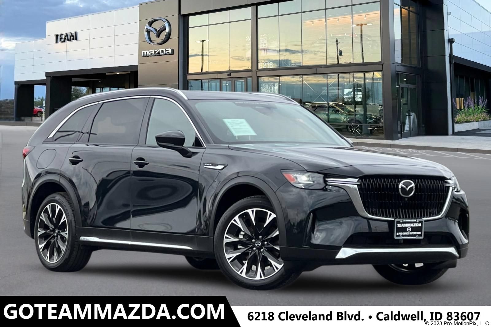 Certified 2025 MAZDA CX-90 Plug-In Hybrid w/ Premium Plus AWD/4WD image 1