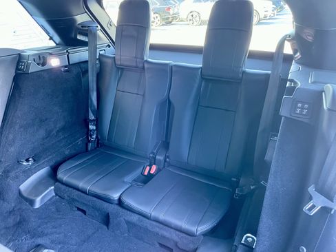 Used 2022 Land Rover Range Rover Sport HSE Silver Edition image 33