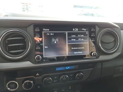 Used 2023 Toyota Tacoma TRD Off-Road image 14