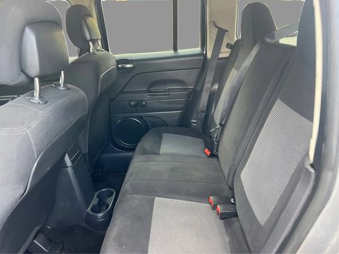 Used 2015 Jeep Patriot Sport FWD image 26