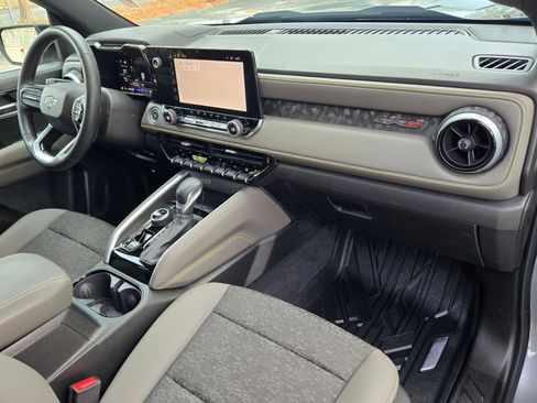 Used 2024 Chevrolet Colorado ZR2 w/ Safety Package image 29