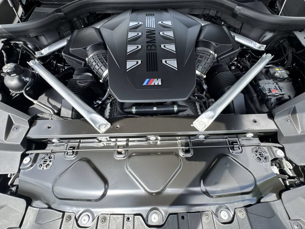 Used 2026 BMW X5 M60i w/ Climate Comfort Package AWD/4WD image 18