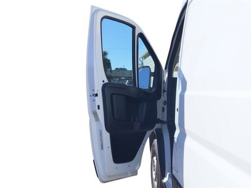 Used 2023 RAM ProMaster 2500 image 15