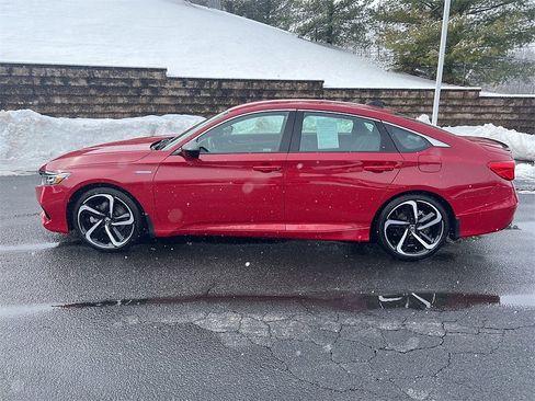 Used 2022 Honda Accord Sport image 10