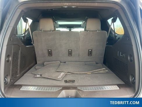 Used 2021 GMC Yukon XL Denali image 11