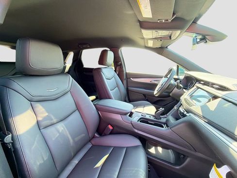 New 2026 Cadillac XT5 Luxury FWD image 27