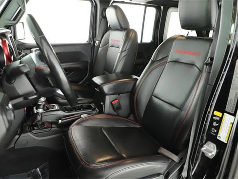 Certified 2022 Jeep Wrangler Unlimited Rubicon w/ Cold Weather Group image 11