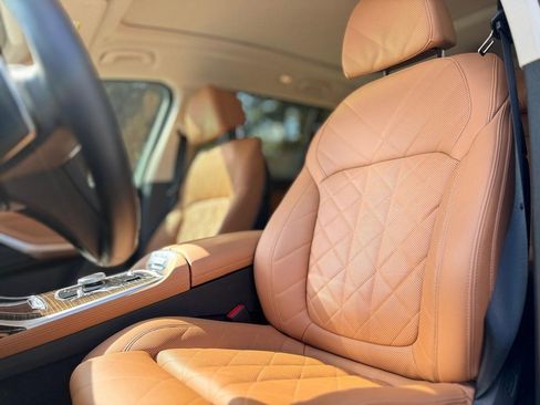 Used 2023 BMW X7 xDrive40i image 16