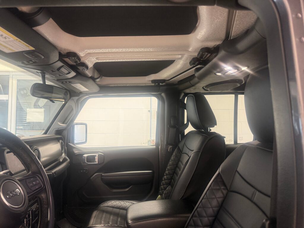 Used 2021 Jeep Gladiator Sport AWD/4WD image 22