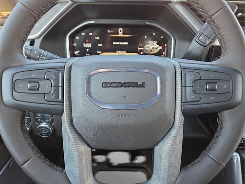 New 2026 GMC Sierra 3500 Denali w/ Denali Reserve Package image 24